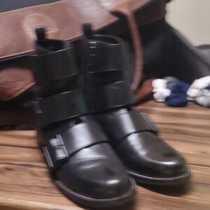 Women's Black Leather Boots